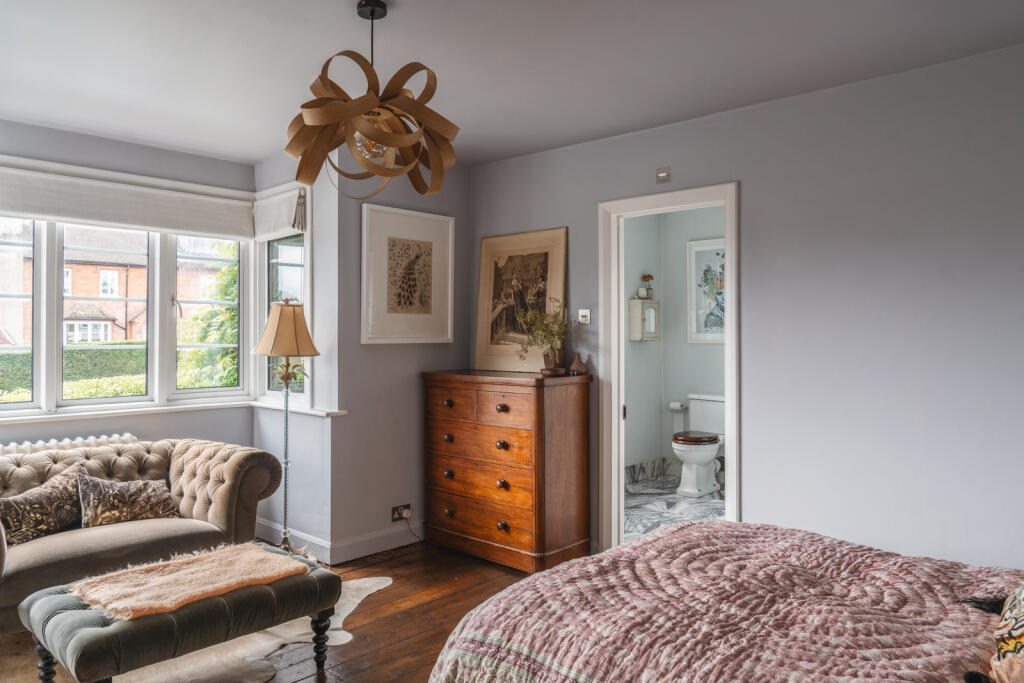 310798 - 84CranmoreLane_HighRes-20.jpg