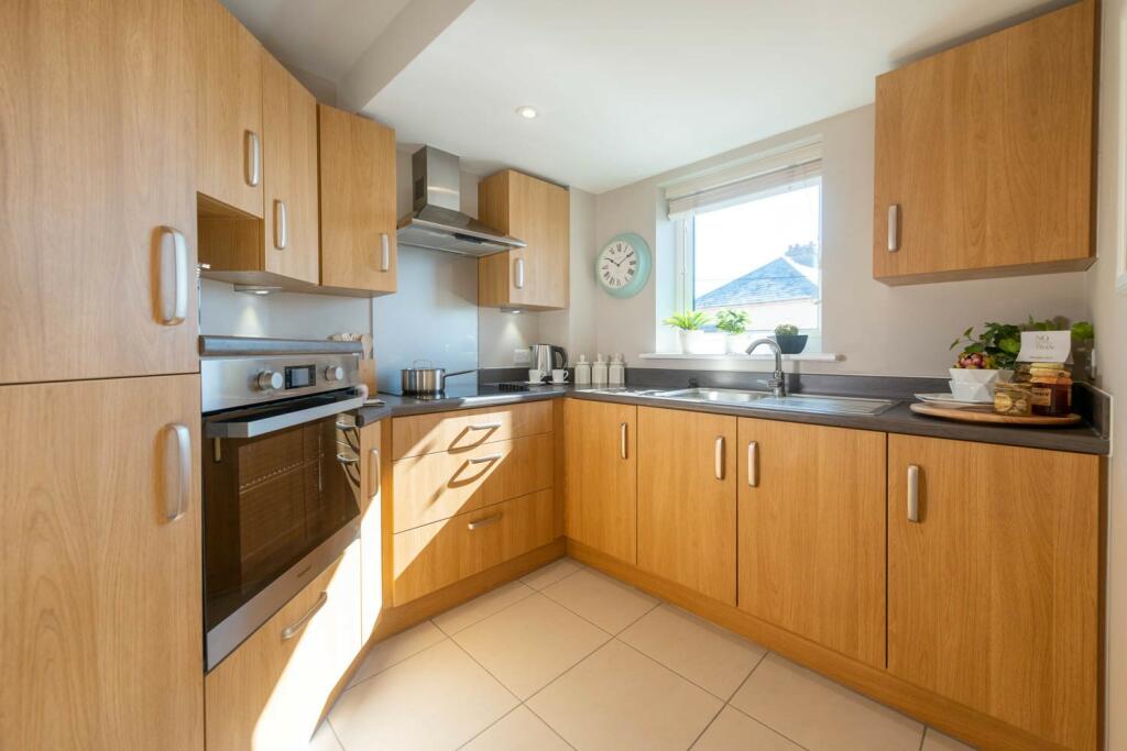 Show Apartment - Kitchen 