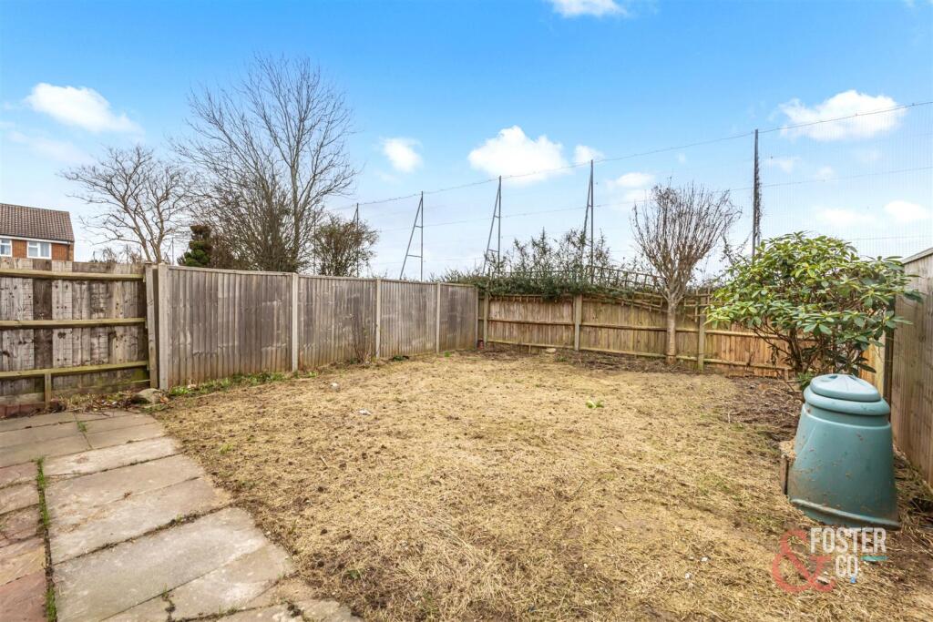 St Floras Close, 9_018.jpg