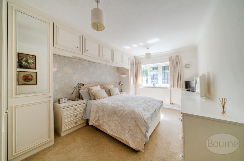 95f750e7-b0c5-468...