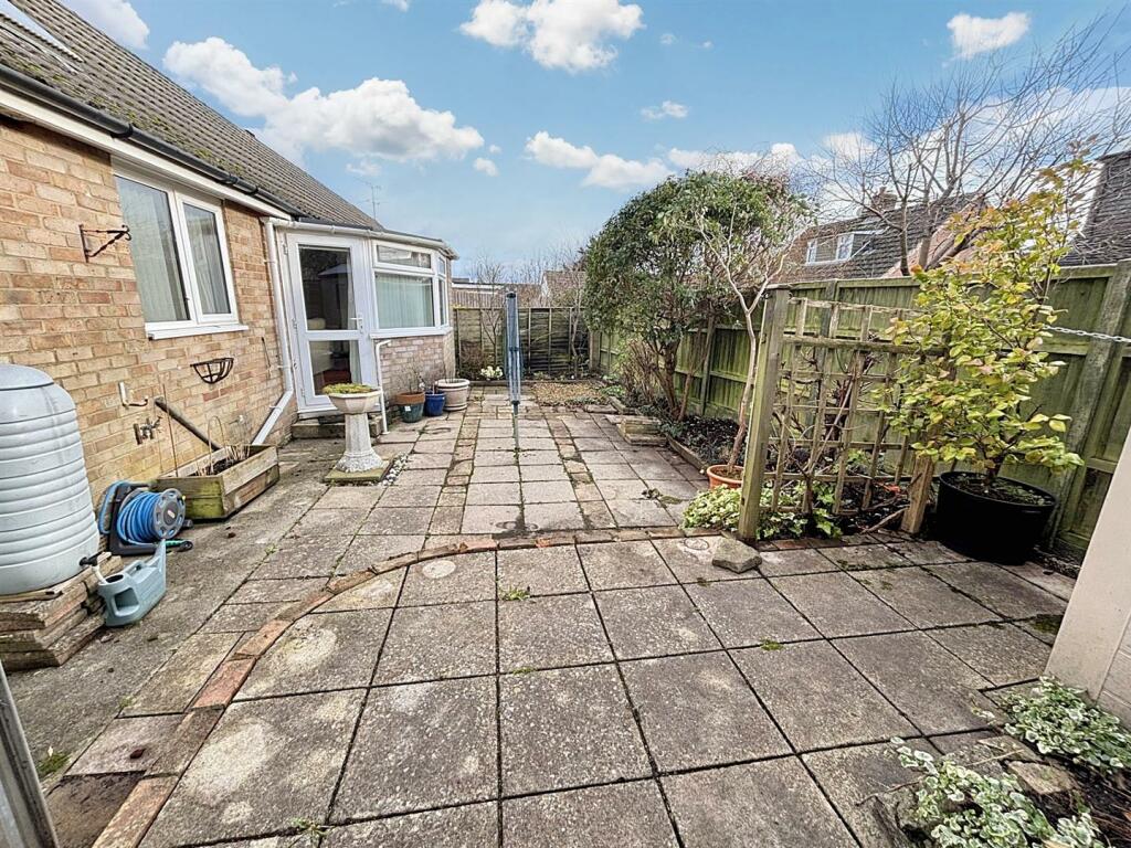 Garden 3.jpg