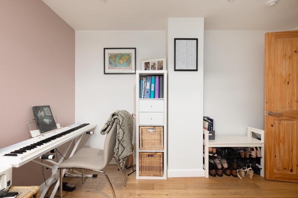 Flat 1, 17 Sydenham Hill, BS6-11.jpg