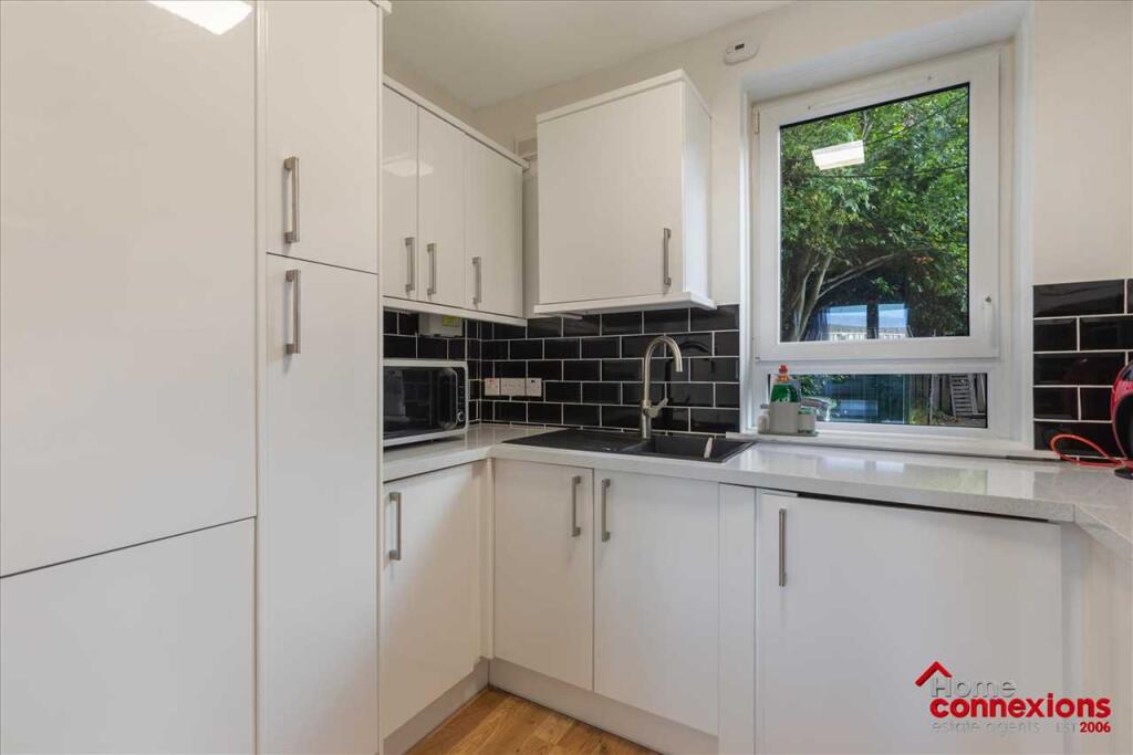 Kitchen (2)