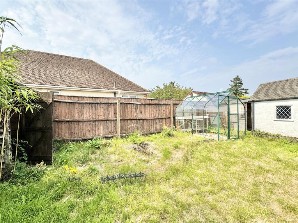Garden1.jpg