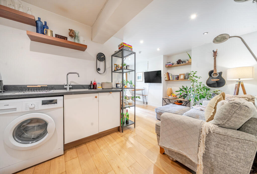 1358368-15-68e66e...