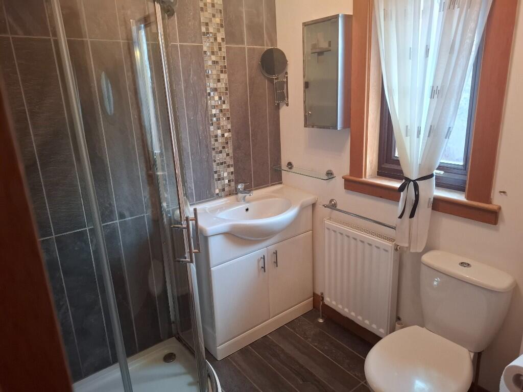 Bedroom 1 En-suite