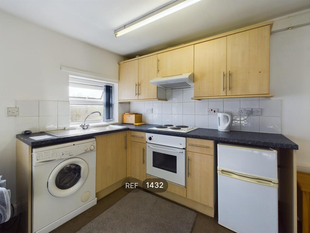 Kitchen, Living &amp; Bedroom area