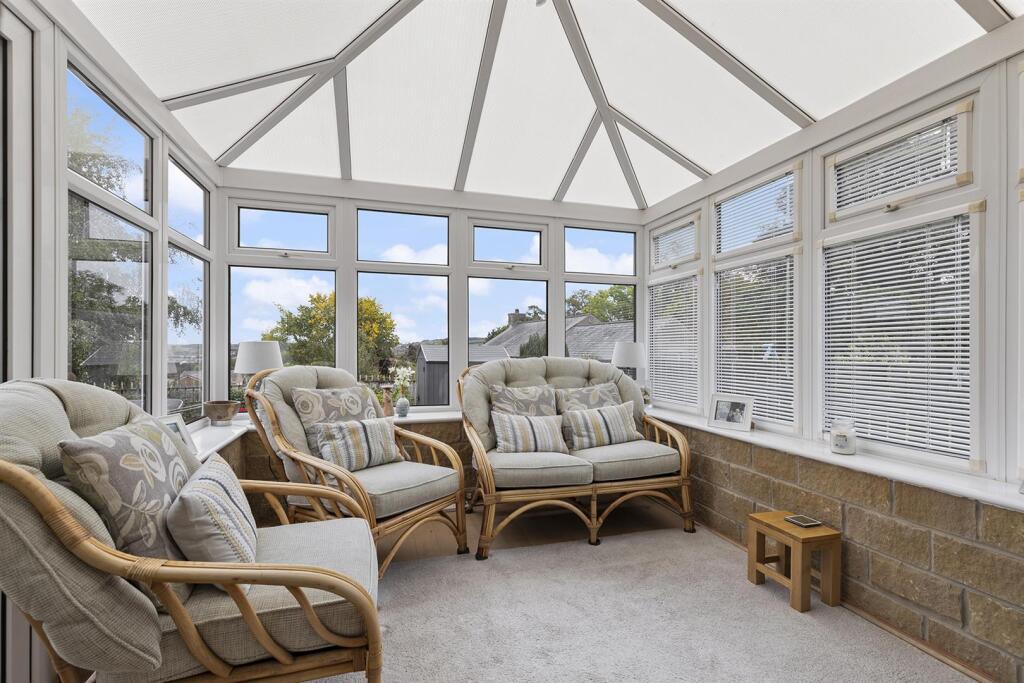 36 Blacksmith Fold, Almondbury 14_297.jpg