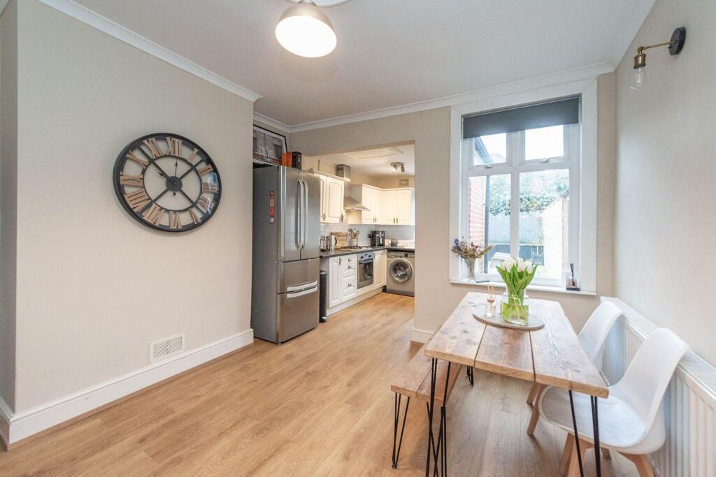 LOUNGE, KITCHEN AND DINING ROOM