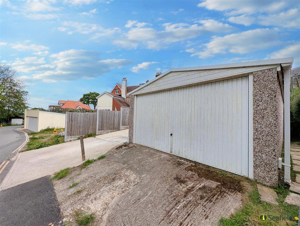 Double Garage