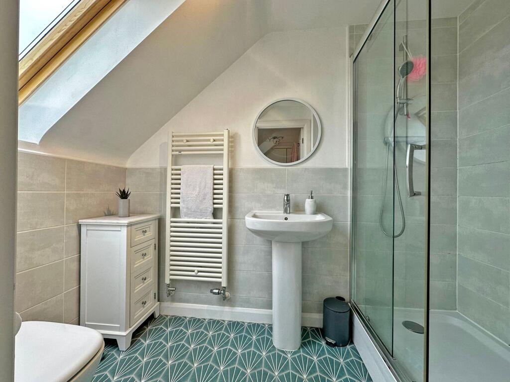 Bedroom One En-suite
