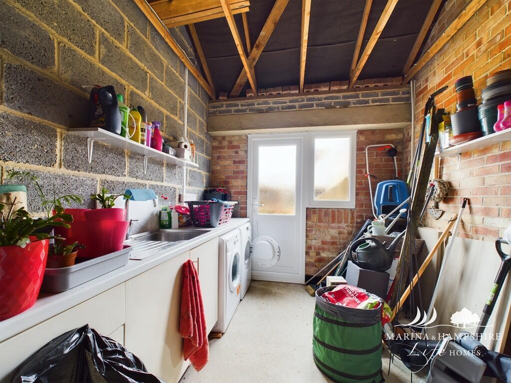 CAM03691G0-PR0029...