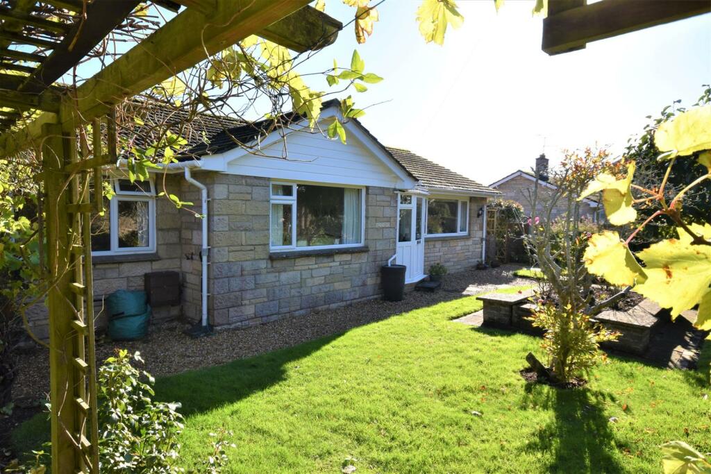 Front Garden.JPG