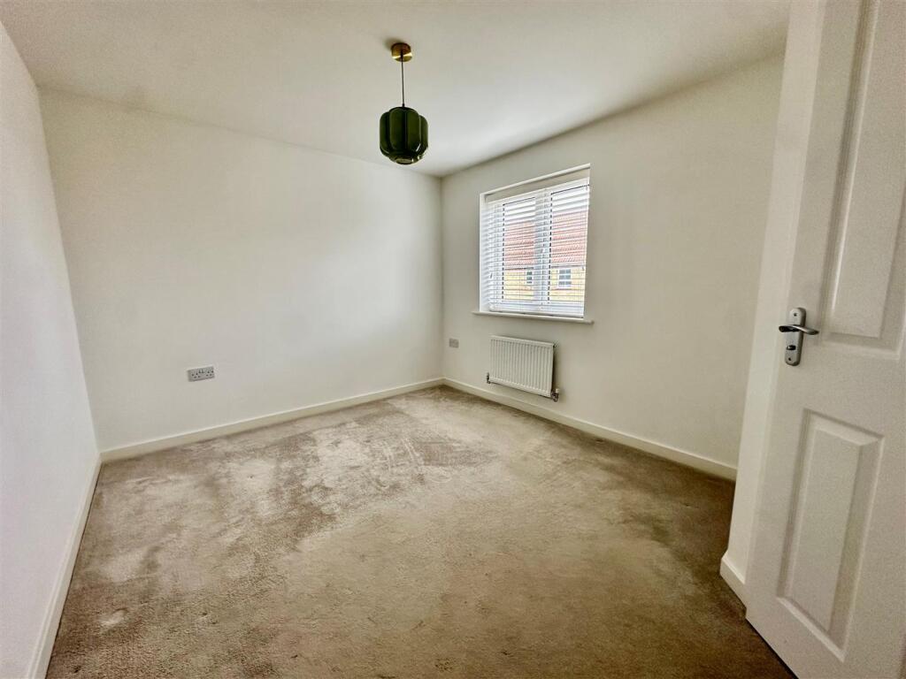 main bedroom.jpg