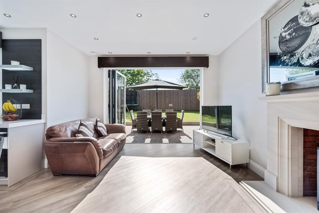 Sitting Area