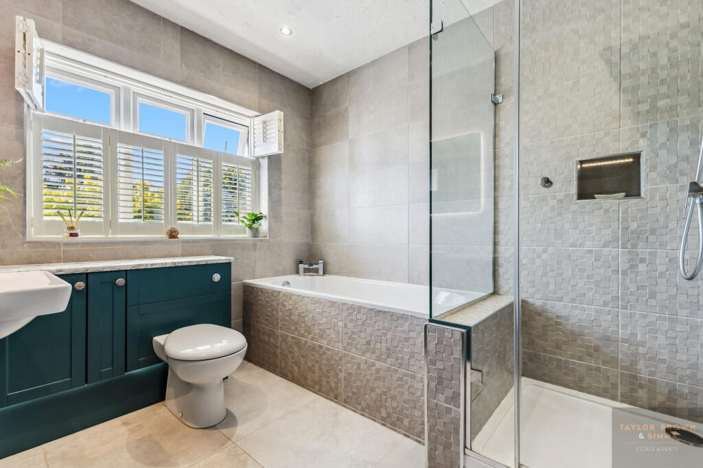 311 Cromford Road-24