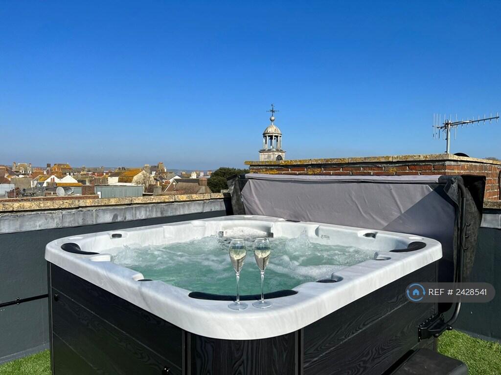 Private Hot Tub &amp; Roof Terrace