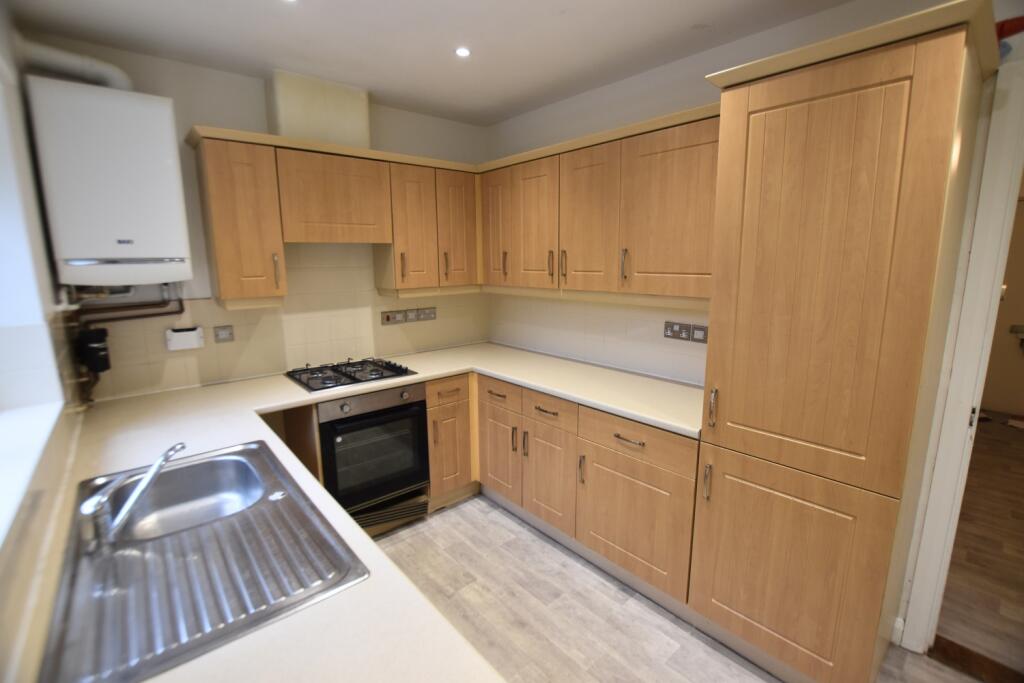 36 Radstock Crescent kitchen