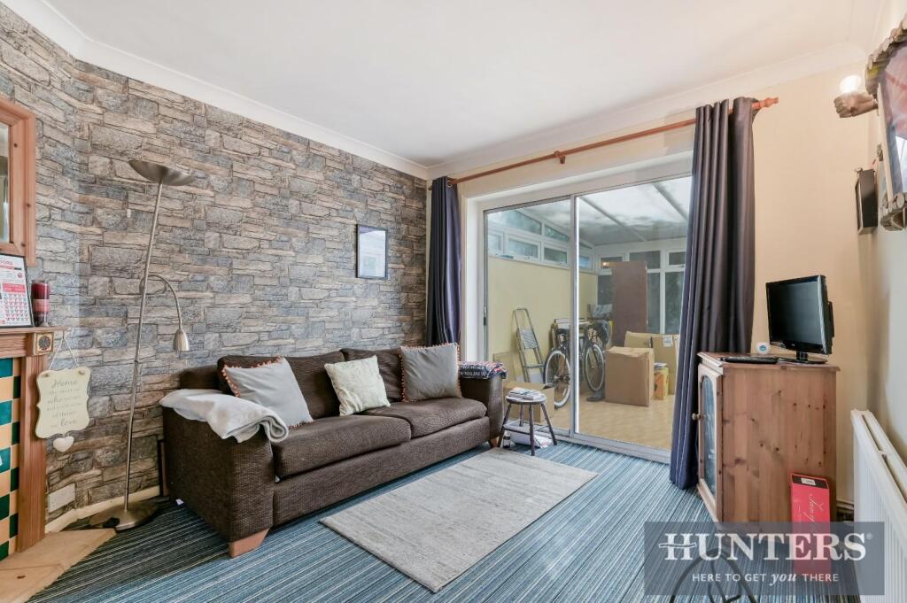MILL FARM CRESCENT, -5.jpg