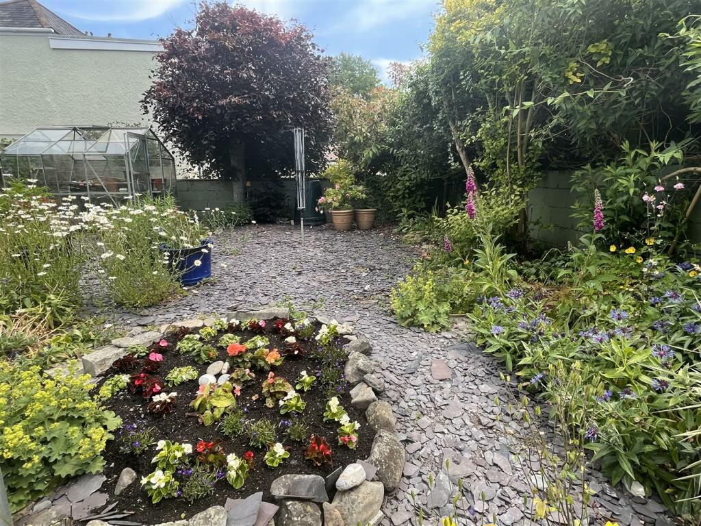 new garden 3.JPG