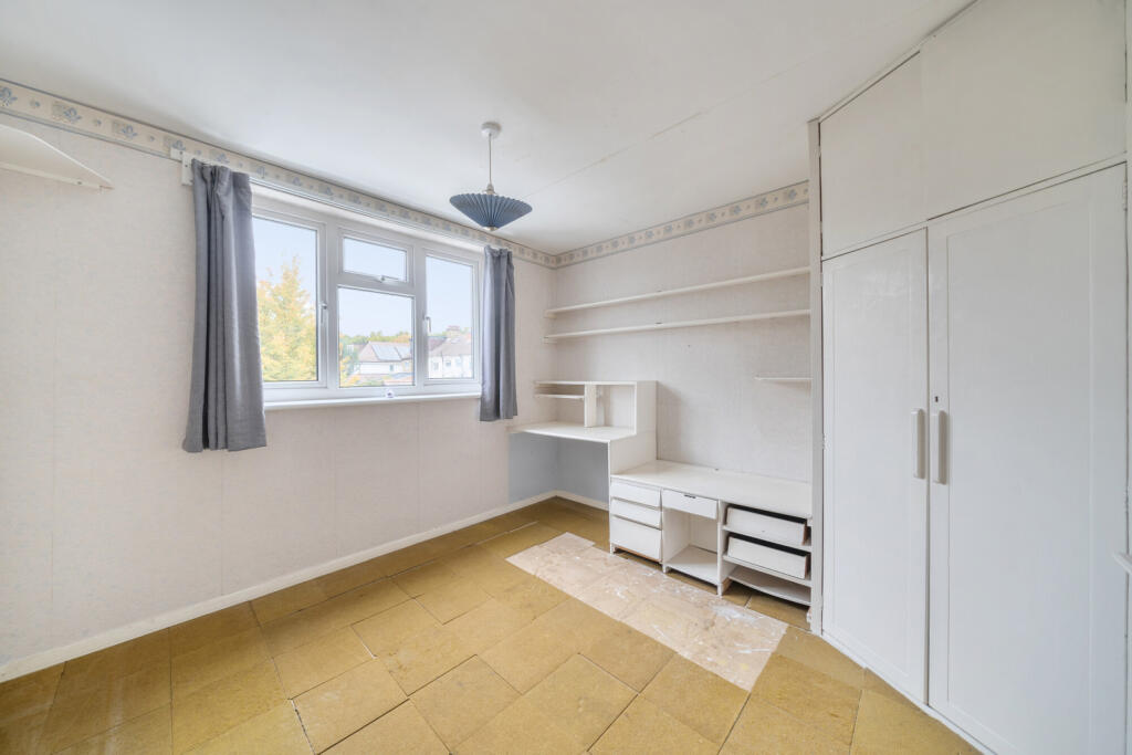 1369511-16-68ee6a...