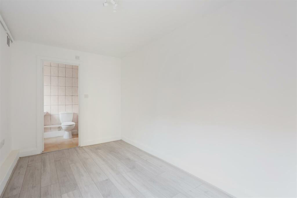 82855_Flat 1, 1 Kimberley Place - (23).jpg
