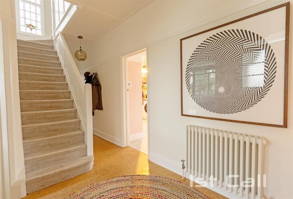 Spacious Entrance Hall
