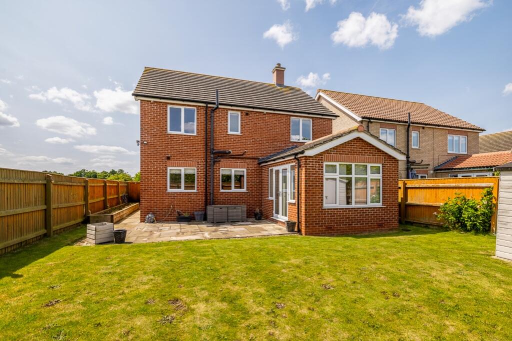 55 Sir Isaac Newton Drive (Wyberton)-8