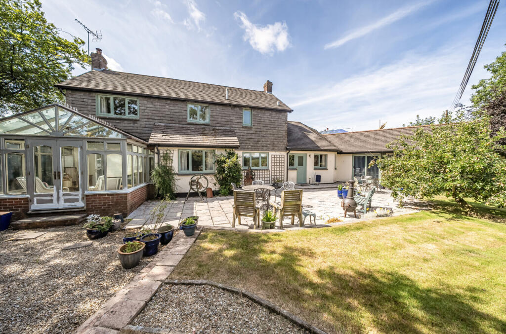 1318327-3-68681a8...