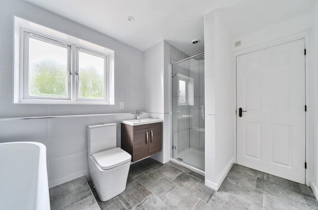 -68503a9f60813-l-1303463-16-684c5a2111e60