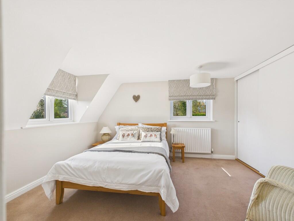 CAM04092G0-PR0048...