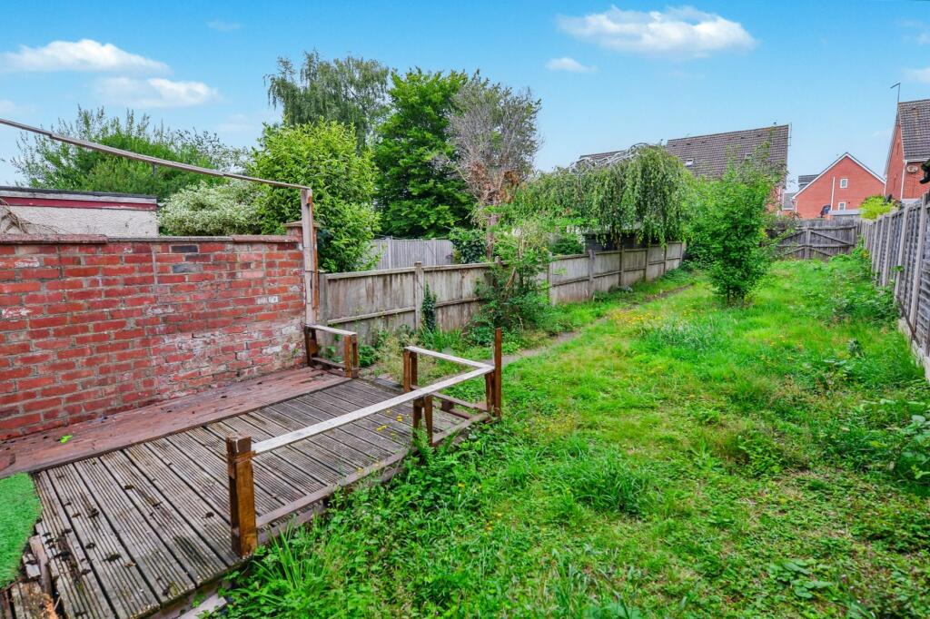 124 Standard Avenue, Coventry, CV4 9BS