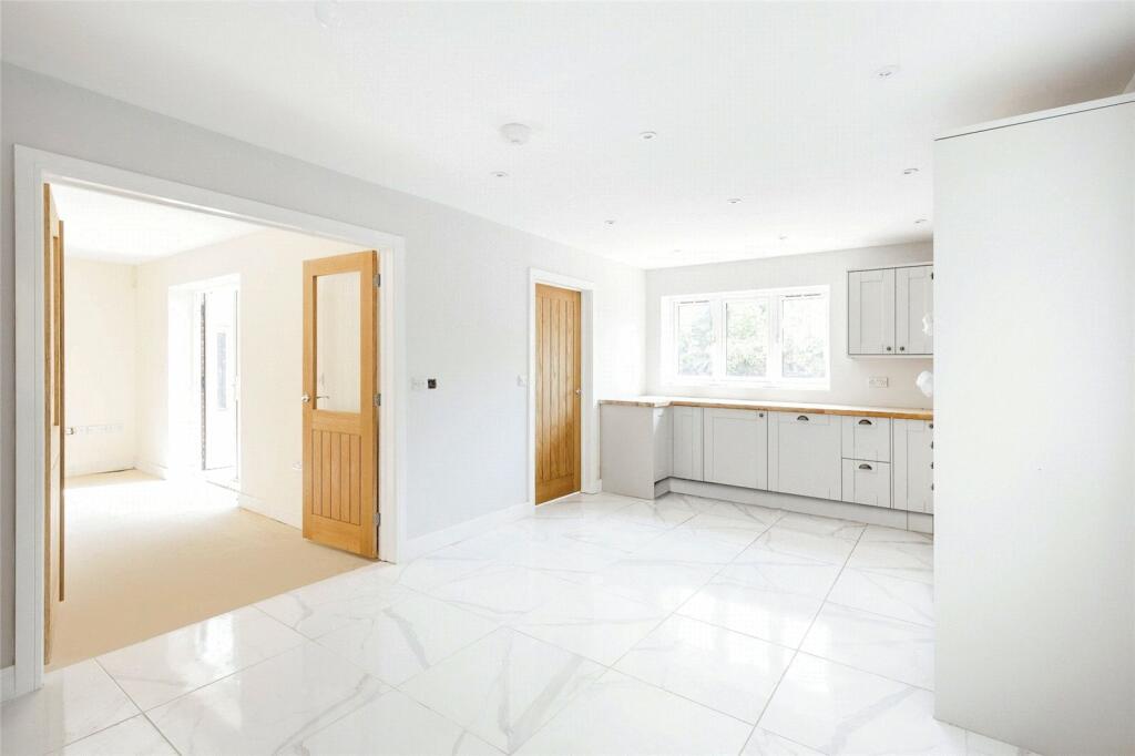 Example Kitchen