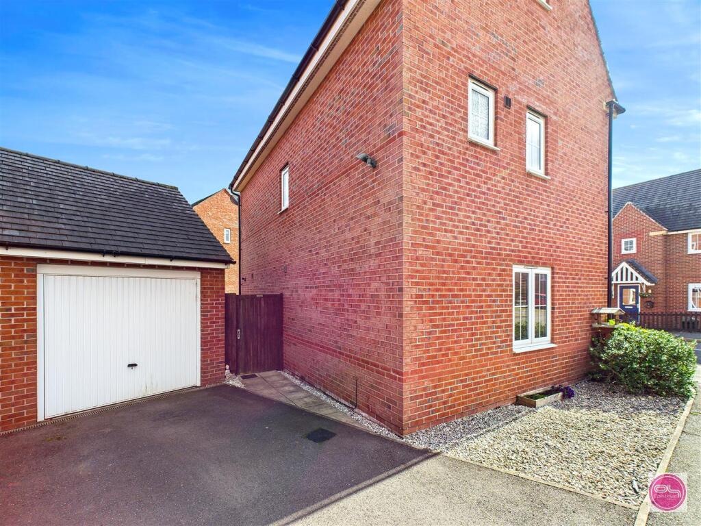 Sunderland Cloise, Church Gresley (2).jpg