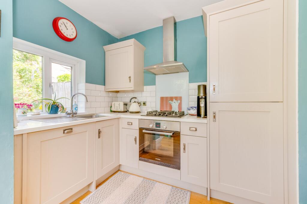 EXTENDED KITCHEN, DINER AND LIVING ROOM