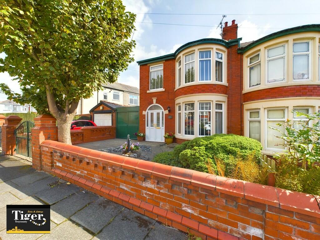 CAM03440G0-PR0161...