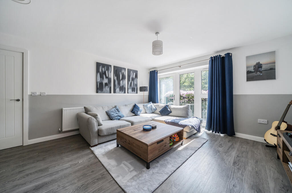 1320804-12-6867f6...