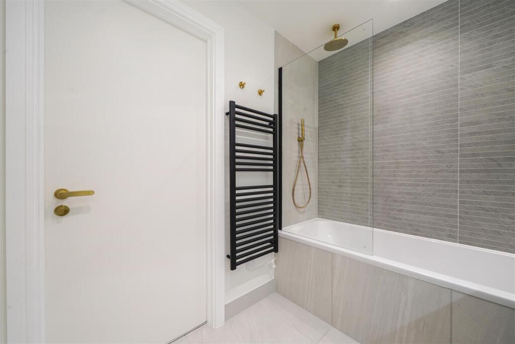 Apartment 10, Waterview House - KPEykx48zd2B5jtoLz