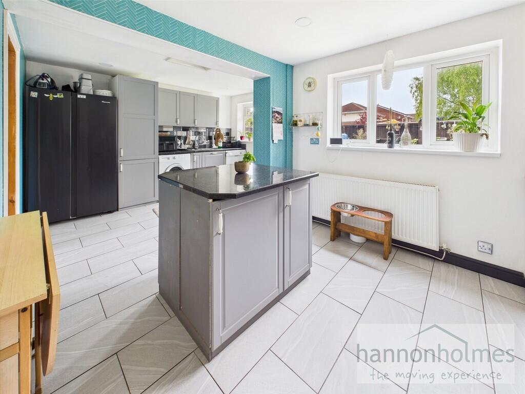 CAM05283G0-PR0038...