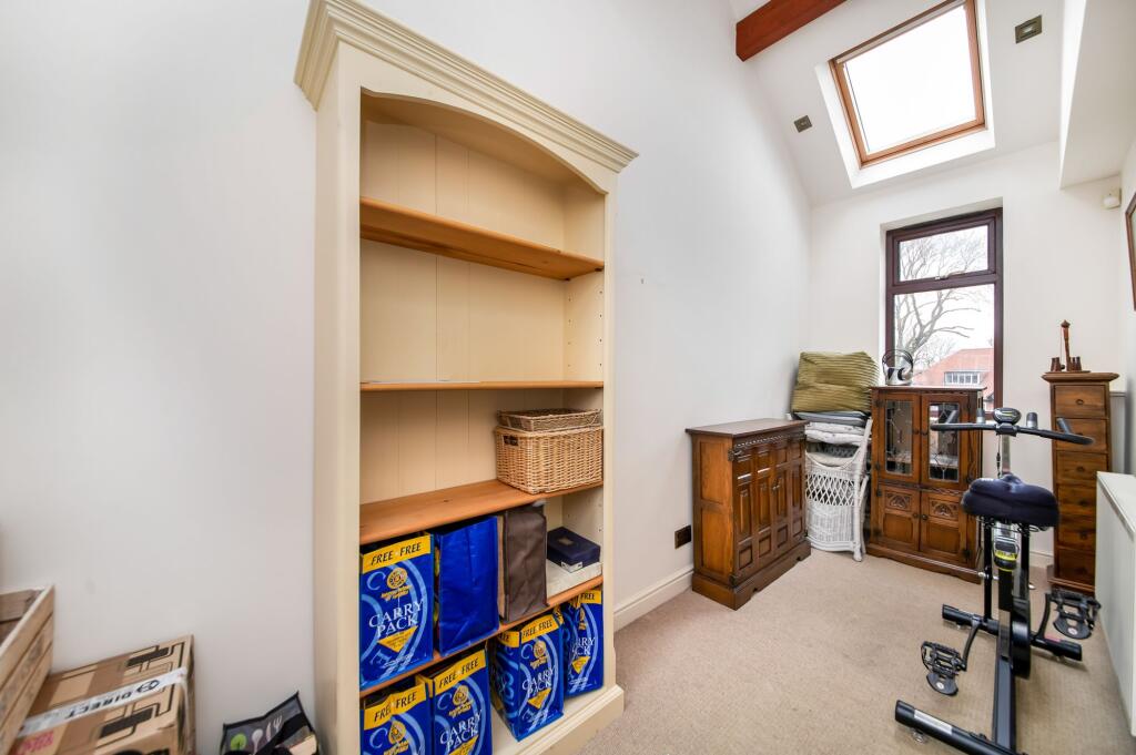 BEDROOM FOUR / STUDY