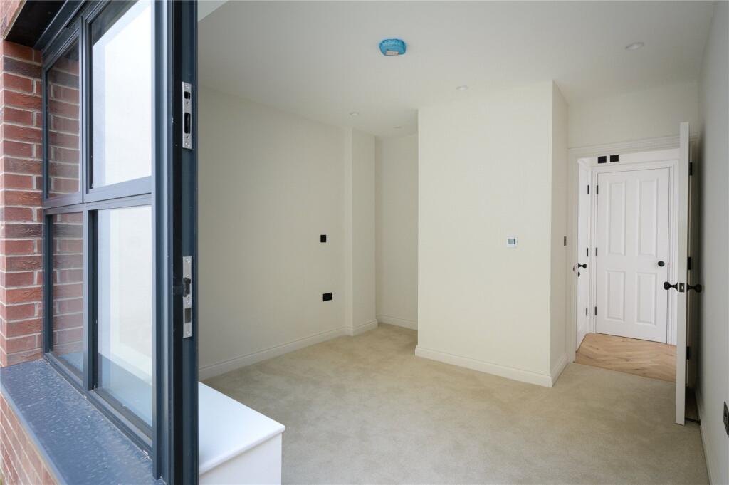 Apartment 7