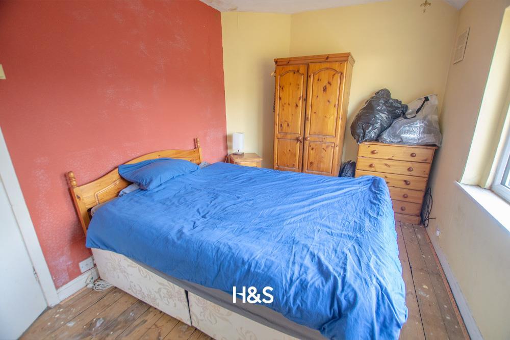106 tibland road - bedroom one.jpg