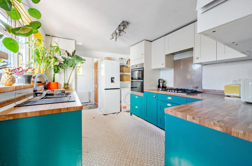 1382651-17-691b19...