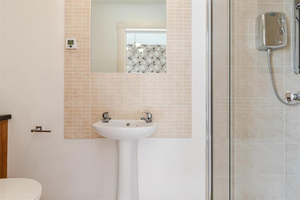 A21 - 5 Villa Rosa - 250312.jpg