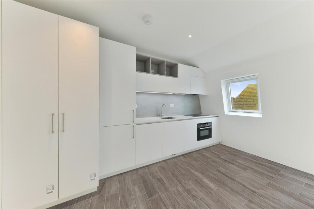 High Street, Dorking