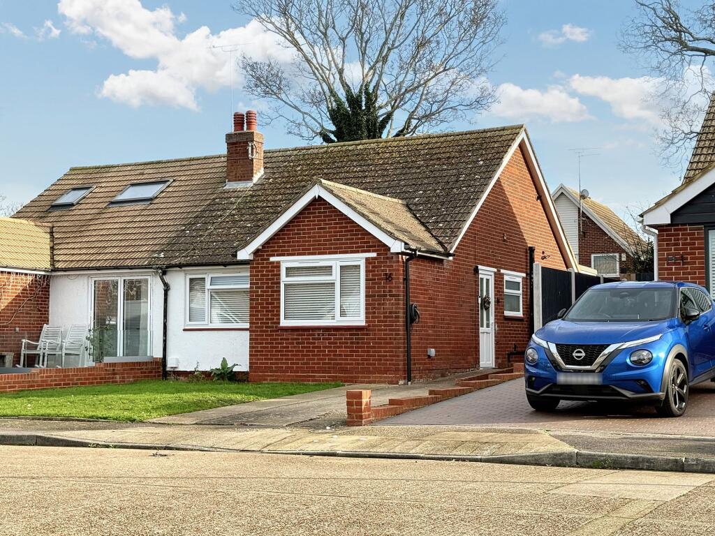 Maxine Gardens, Broadstairs, CT10