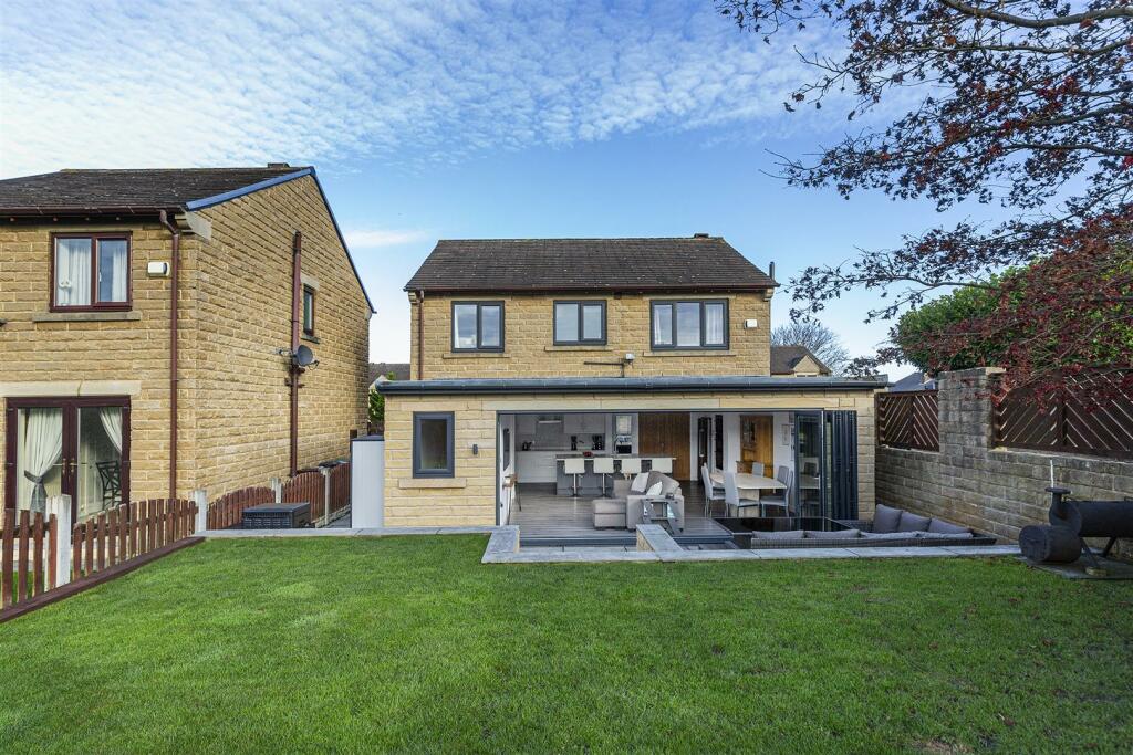 Bramleys Estate Agents - Chadwick Hall Gardens - M