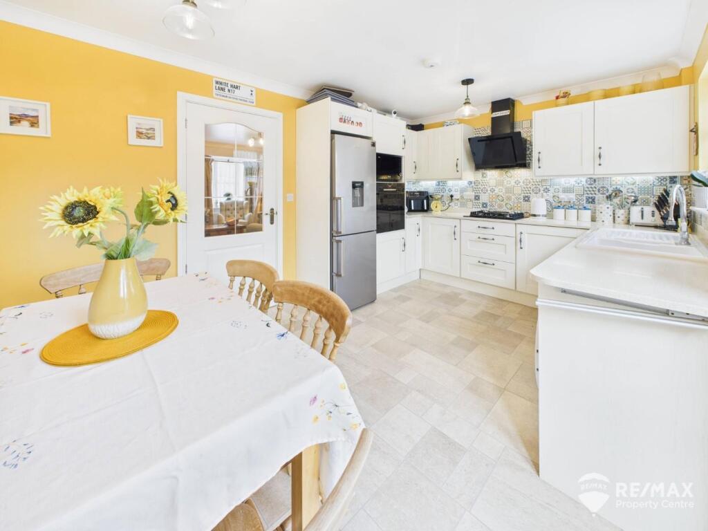 Kitchen Diner (Second).jpg