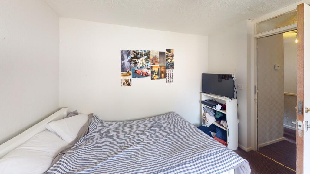 room 4