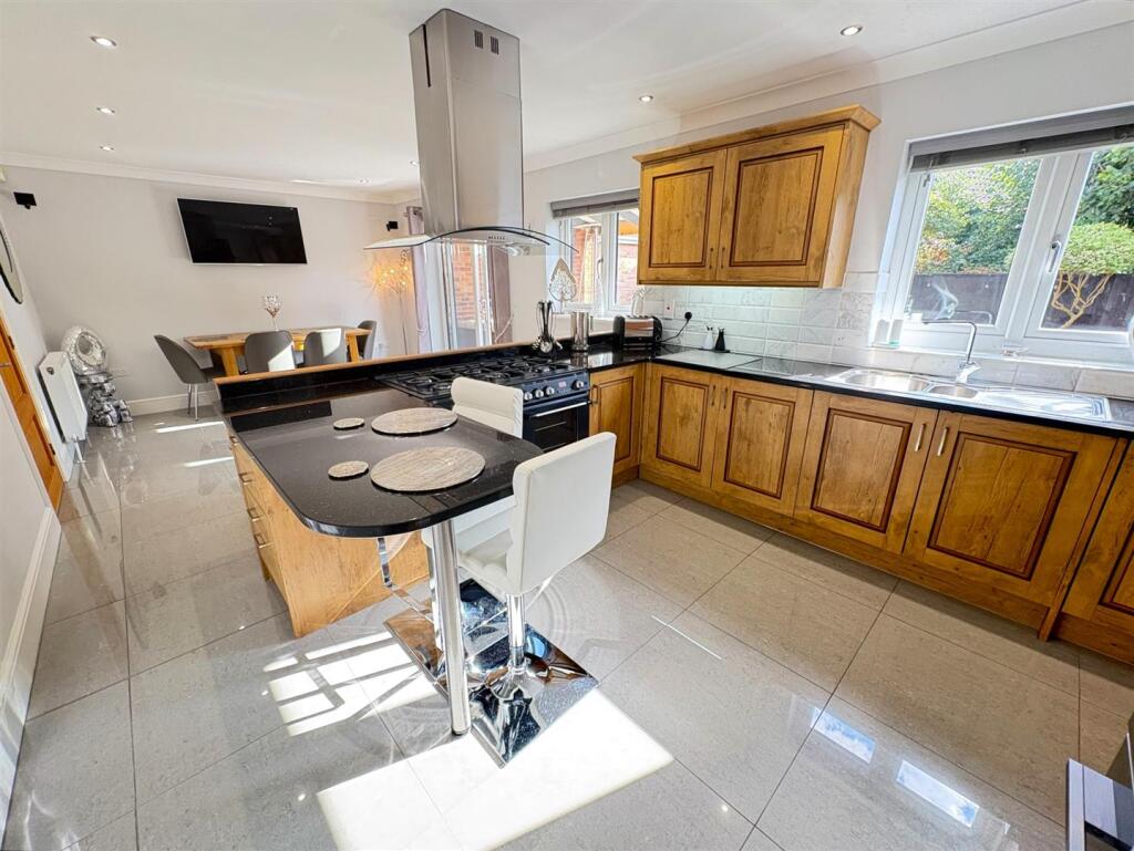 Open Plan Kitchen/Diner